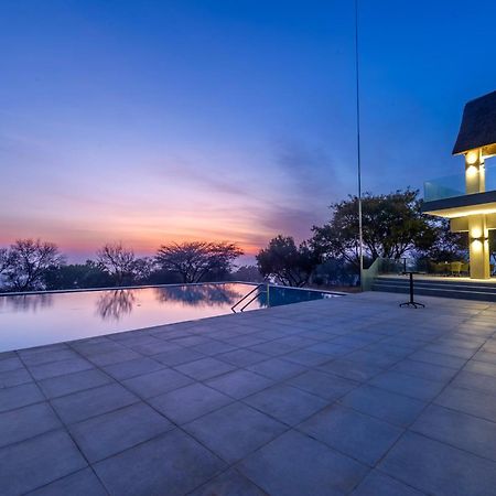 La Joya Lodge Conference Centre And Spa Pelindaba Ngoại thất bức ảnh