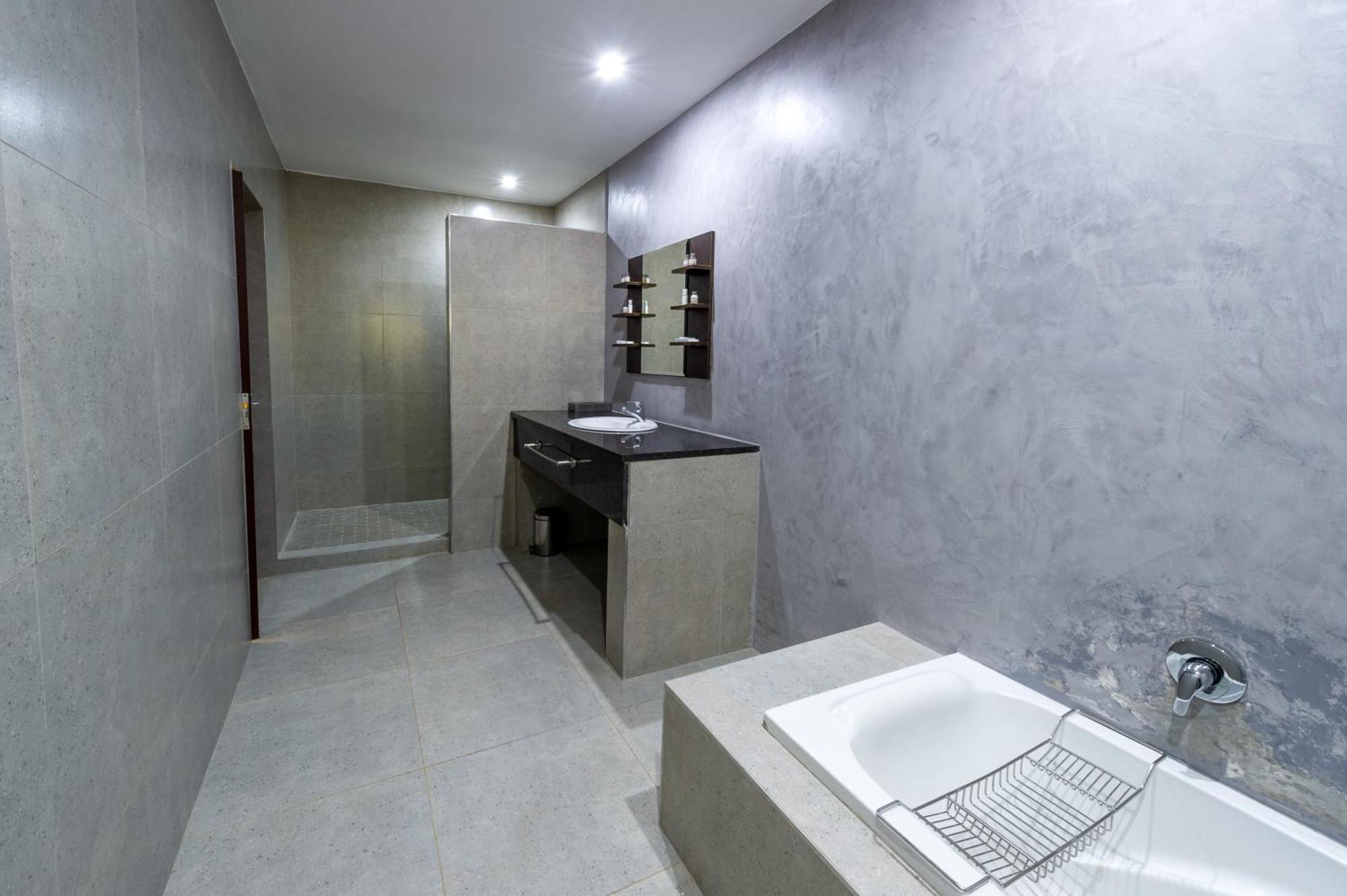 La Joya Lodge Conference Centre And Spa Pelindaba Ngoại thất bức ảnh
